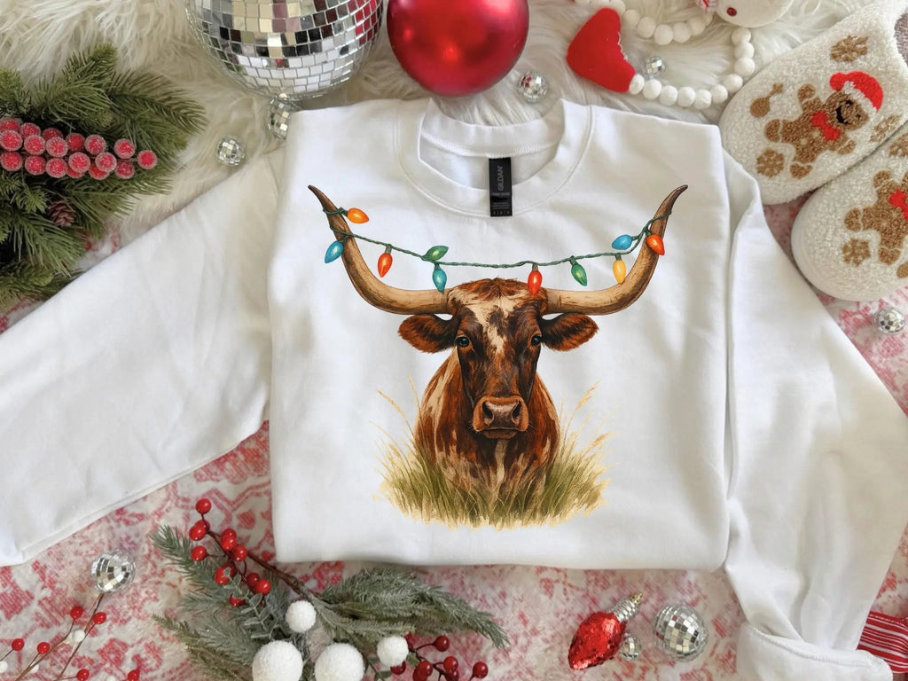 Longhorn Christmas Lights Western Cow Head Shirt – Graphic Tee, Long Sleeve & Crewneck