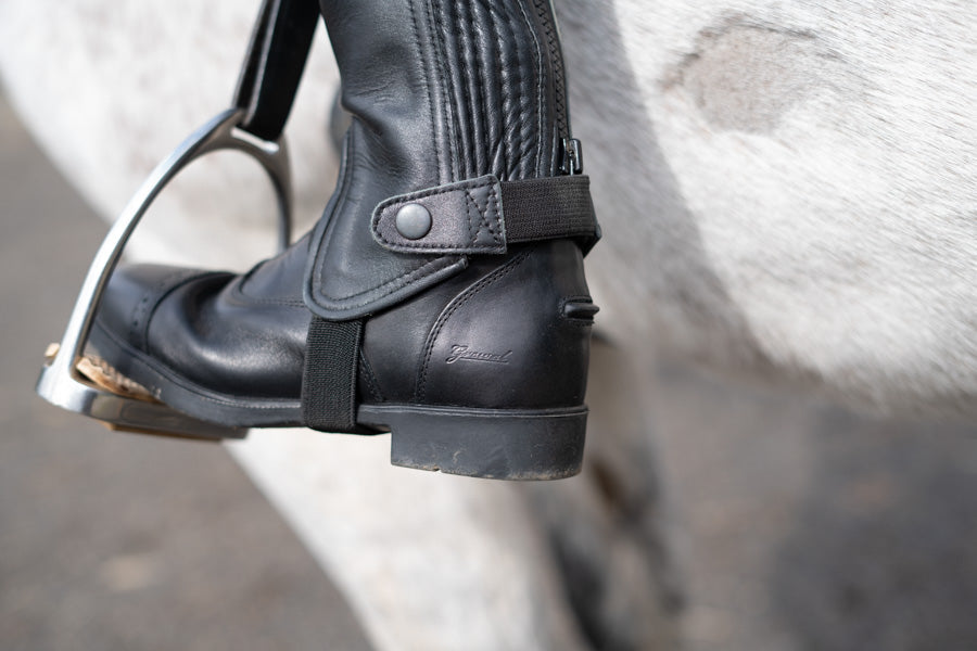 Canyon Deluxe Leather Half Chaps