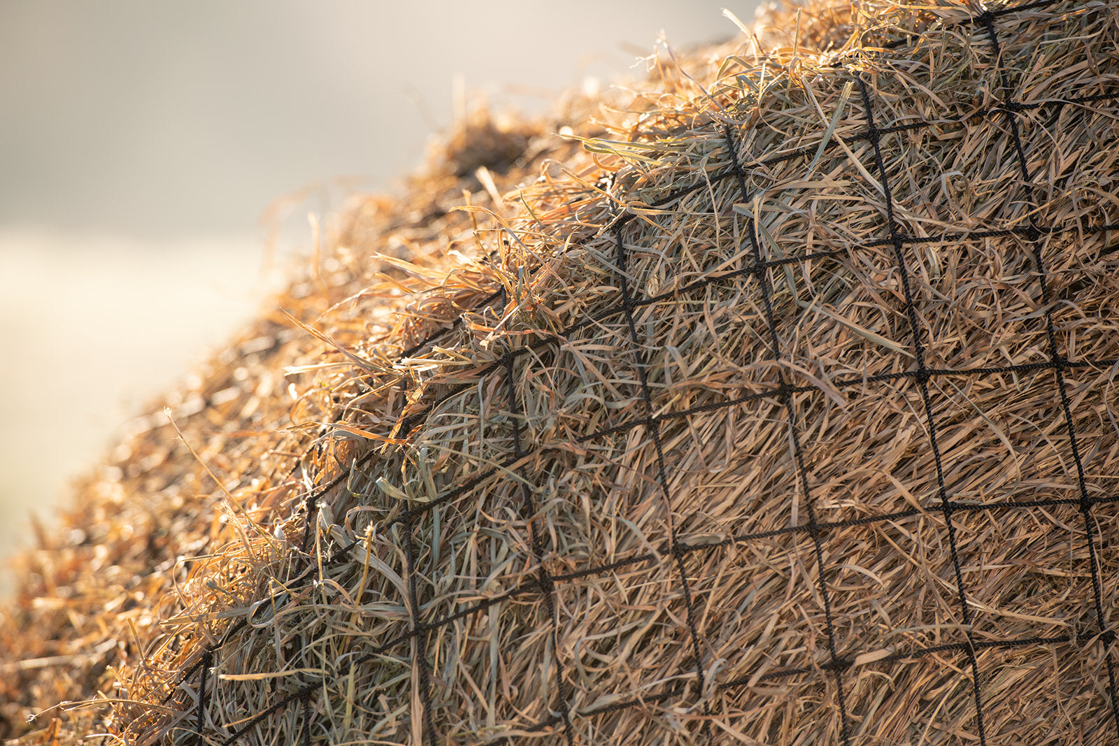 Livestock Round Bale Hay Net - 3" Holes