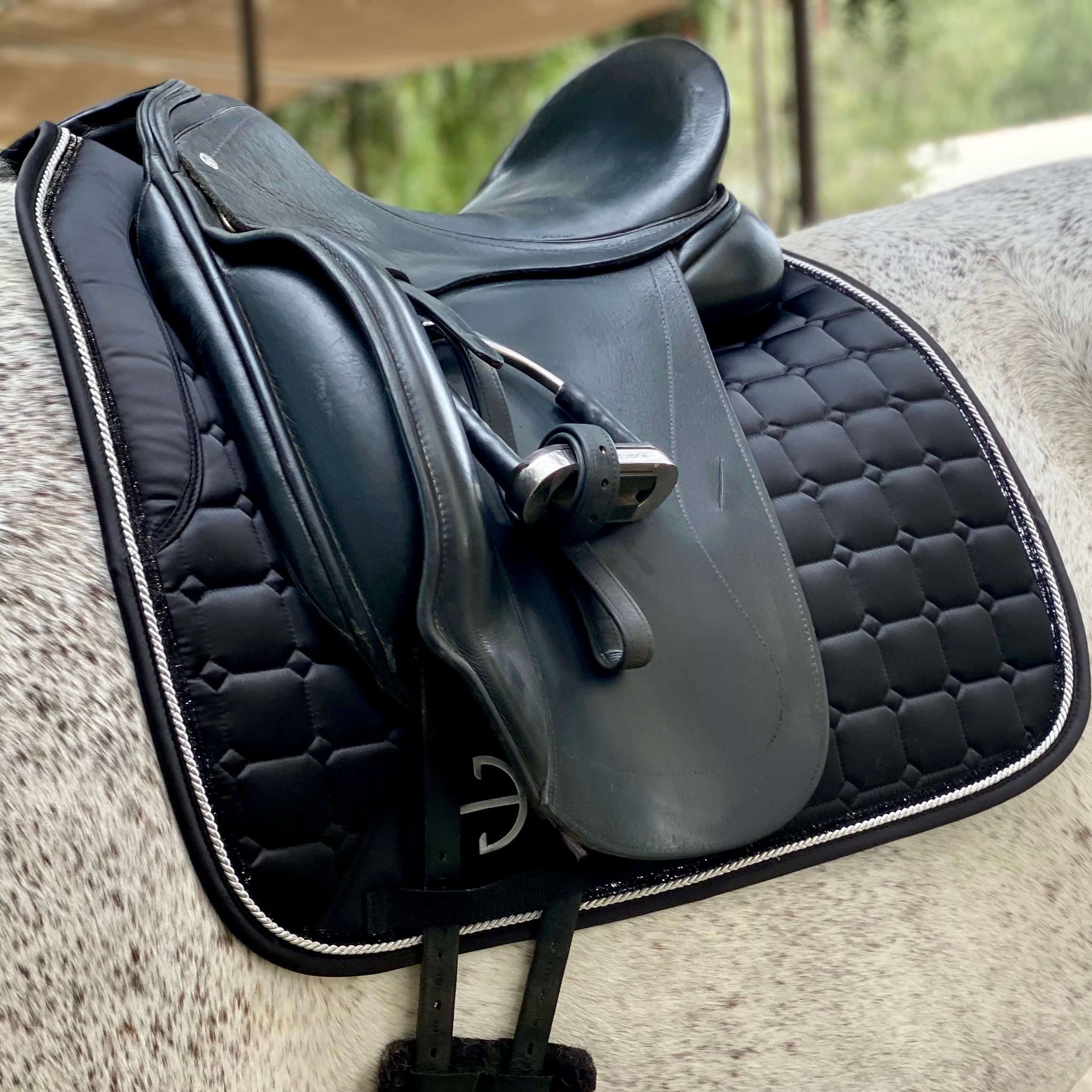 Satin Classic Dressage Saddle Pad - Ebony