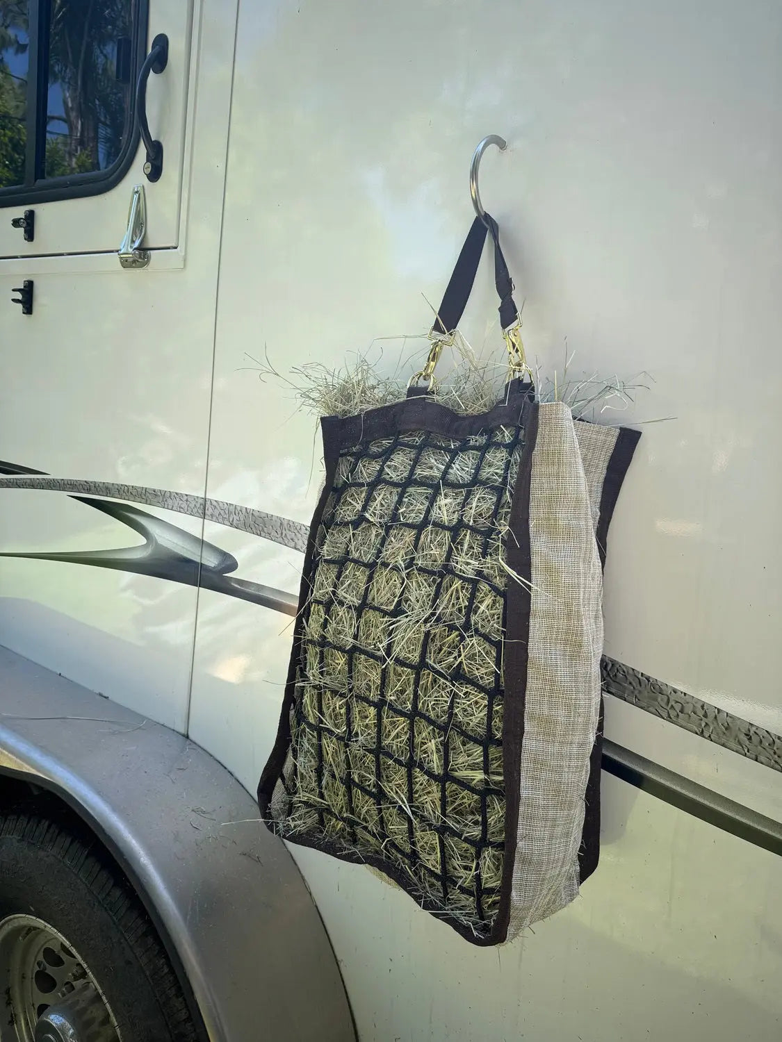 Kensington Slow Feed Hay Bag - 1 Flake Capacity