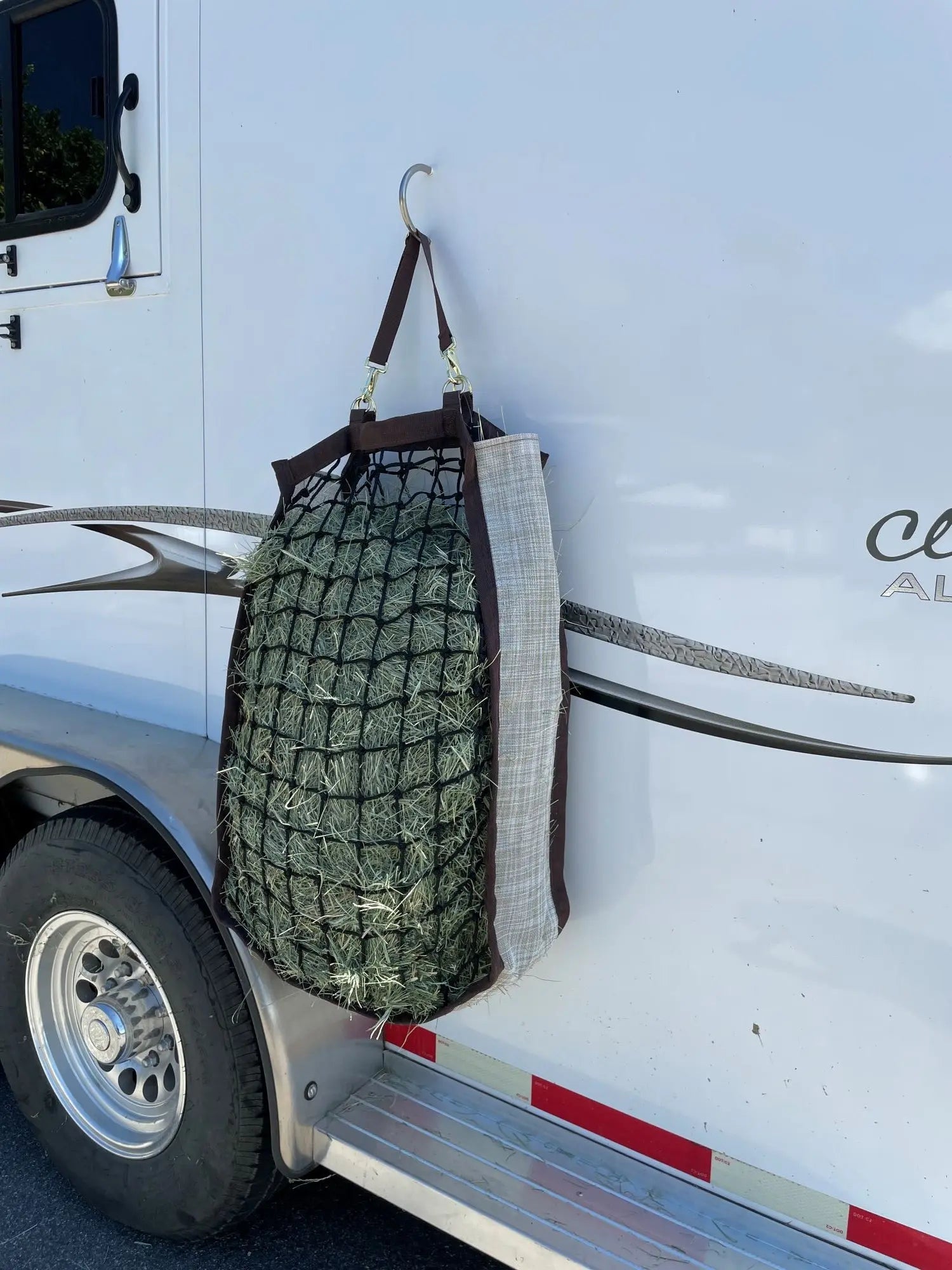 Kensington Slow Feed Hay Bag - 2 Flake Capacity